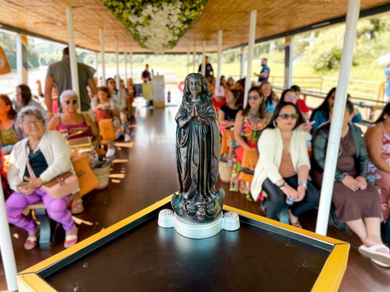Onde começou a história de Nossa Senhora Aparecida?